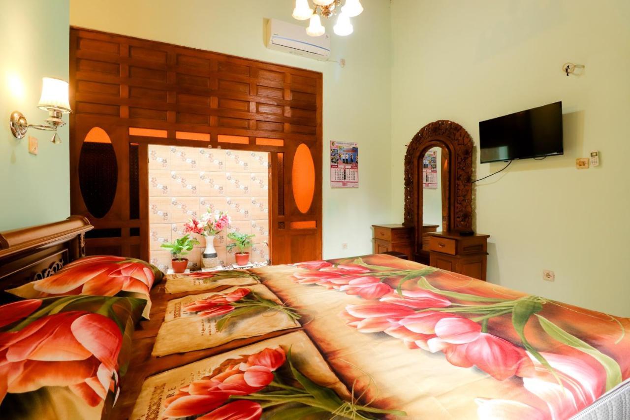 Griya 90Tr Syariah Hotel Ngaglik Exterior foto